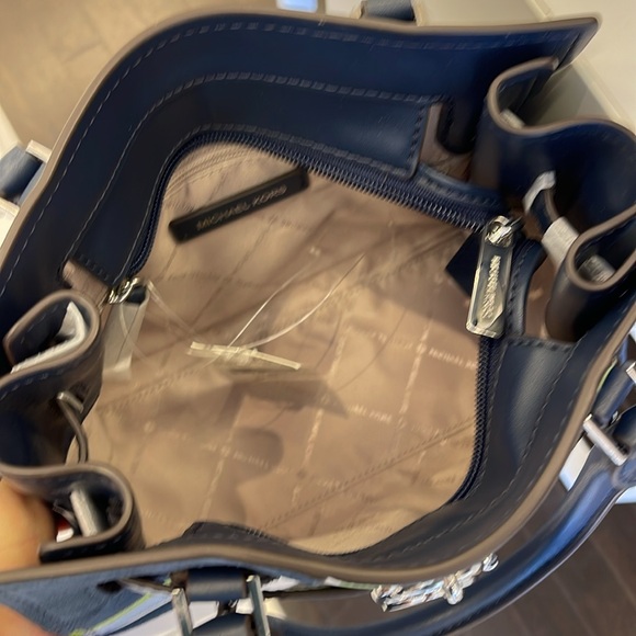 Michael Kors Hamilton Small Satchel Shoulder Crossbody Bag 
Navy Multi 
NWT - Picture 10 of 16